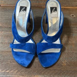 Charles Jourdan Vibrant Blue Suede Heels